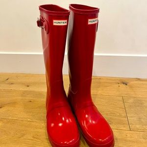 Hunter Rain boots (Women’s 8)